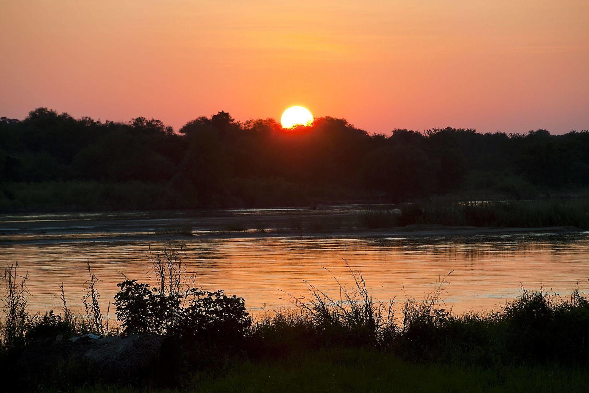 Selous Kinga Lodge Kwangwazi Buitenkant foto